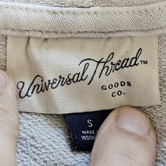 Universal Thread pullover hoodie - Picture 3 of 4